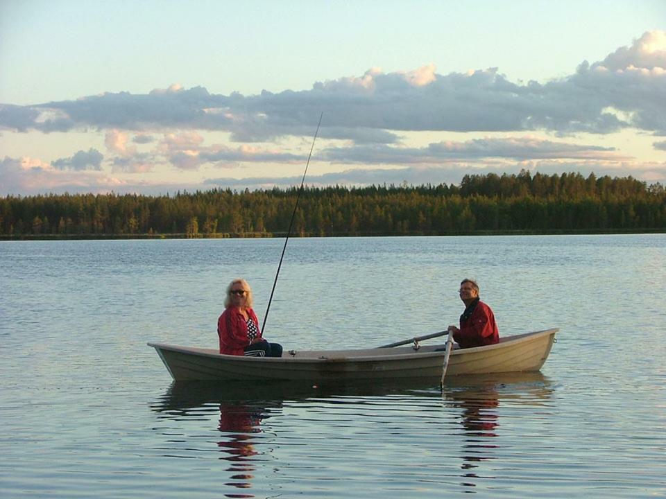 Villa Loma Rinteelae Suonenvaara Esterno foto